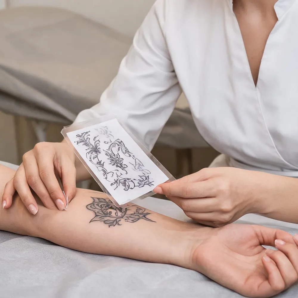 Fournitures de tatouage cosmétique