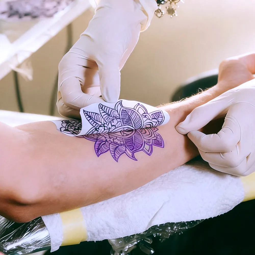 Fournitures pour tatoueurs